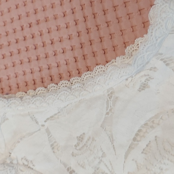 Woman's dress - Picture 5 of 12